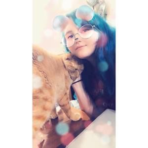 Meet your Posher, Maggie